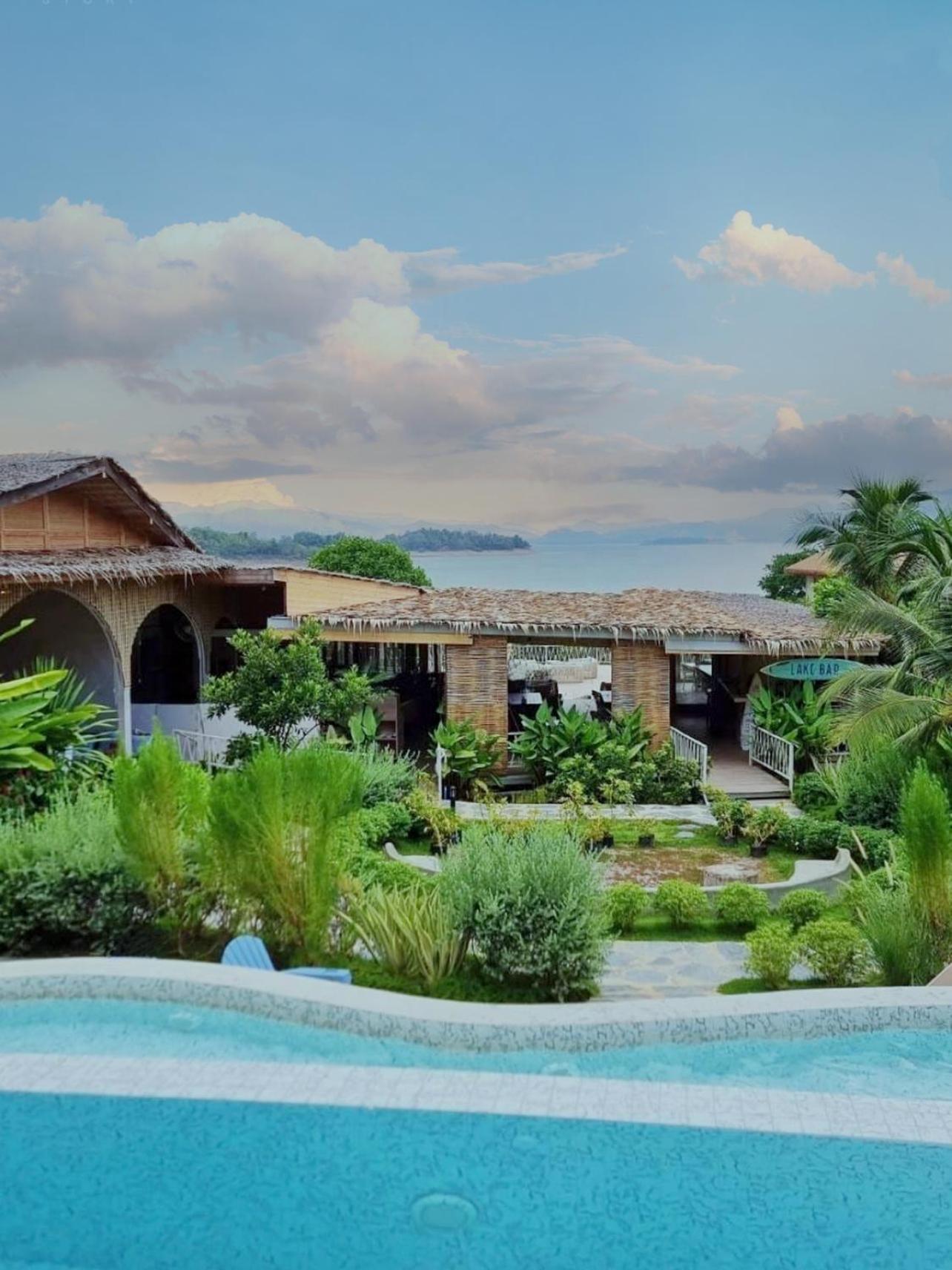 Le La Lake Resort And Spa Kaeng Kachan Bagian luar foto