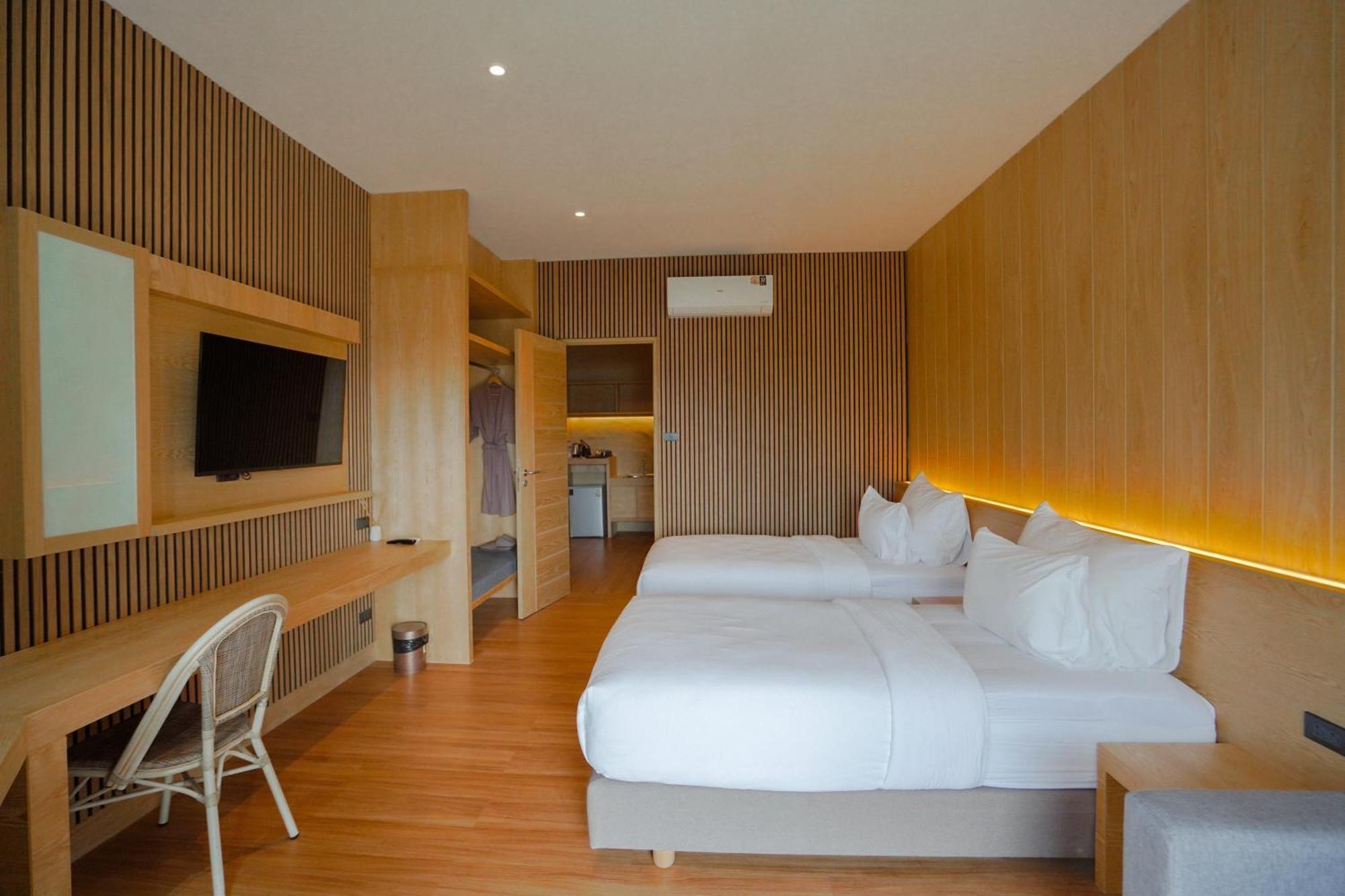 Le La Lake Resort And Spa Kaeng Kachan Bagian luar foto