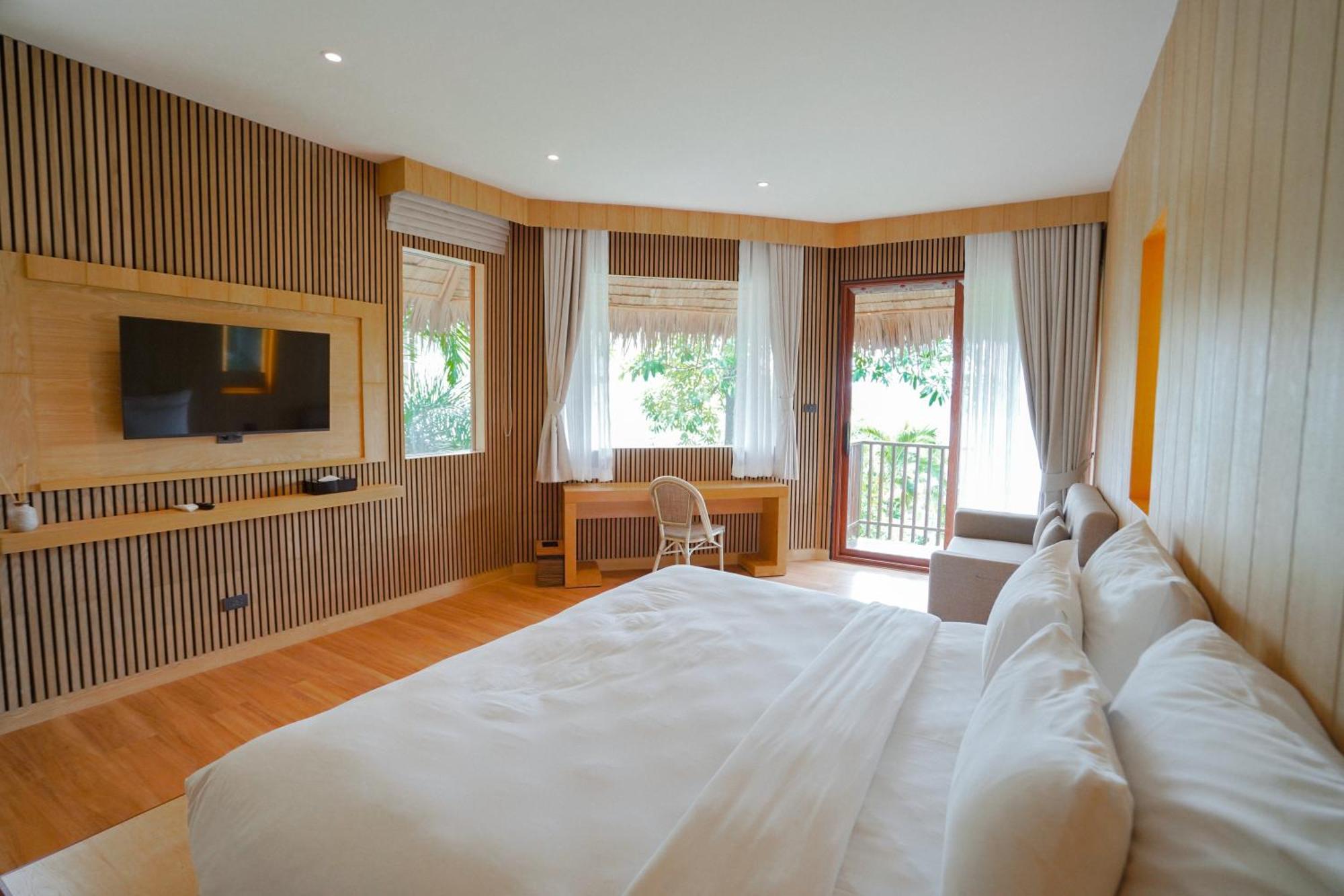 Le La Lake Resort And Spa Kaeng Kachan Bagian luar foto